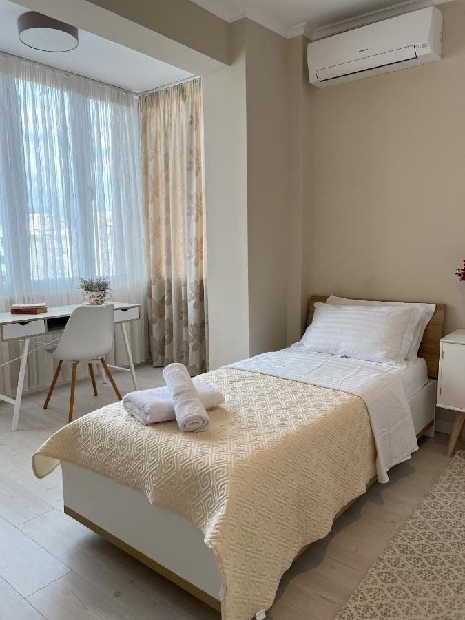 Grand New Bazaar Apartment Tirana Kültér fotó