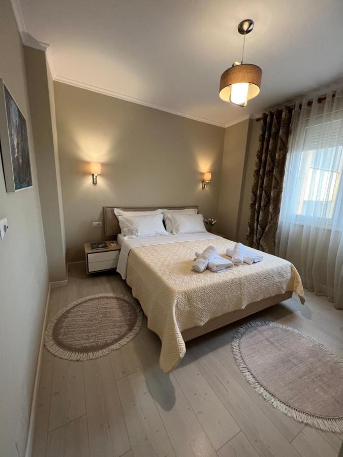 Grand New Bazaar Apartment Tirana Kültér fotó