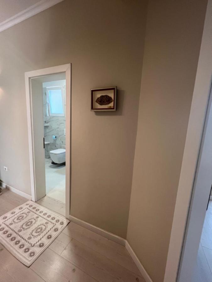 Grand New Bazaar Apartment Tirana Kültér fotó