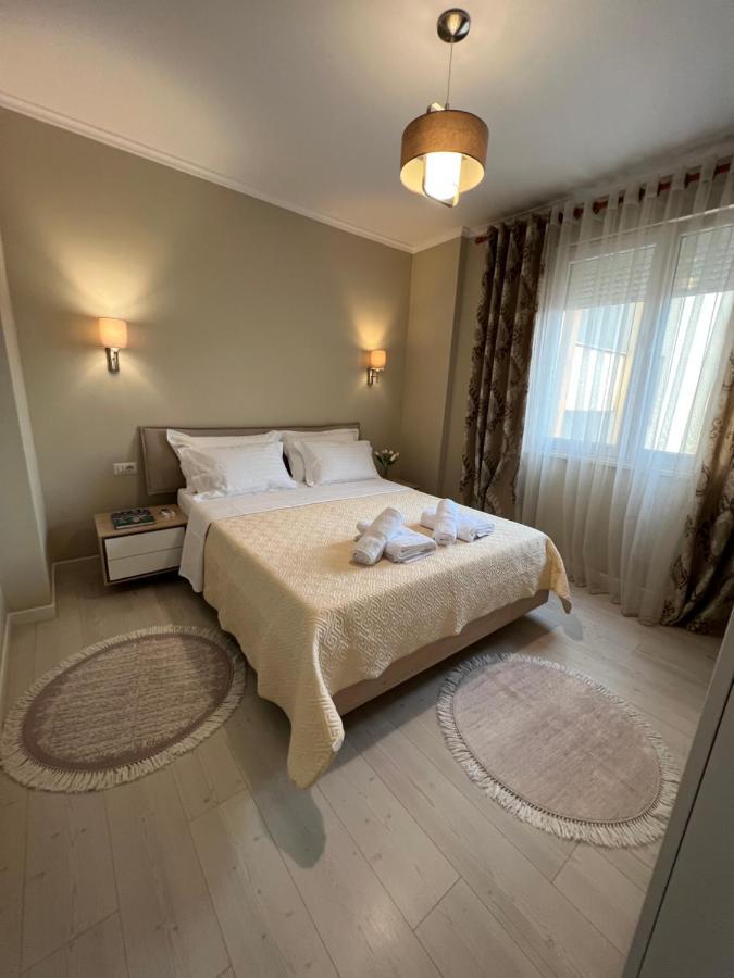 Grand New Bazaar Apartment Tirana Kültér fotó